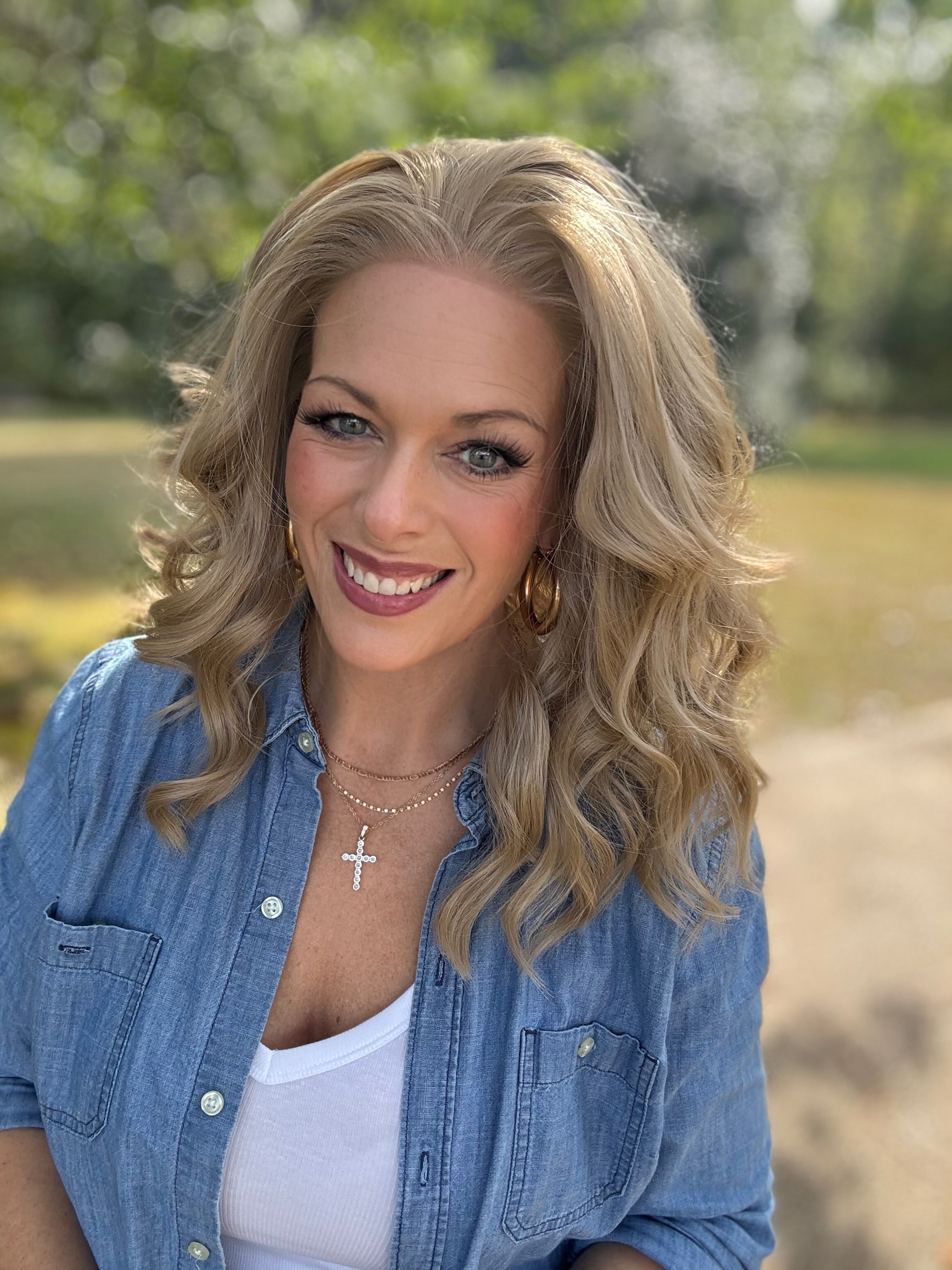 Annabelle Blonde